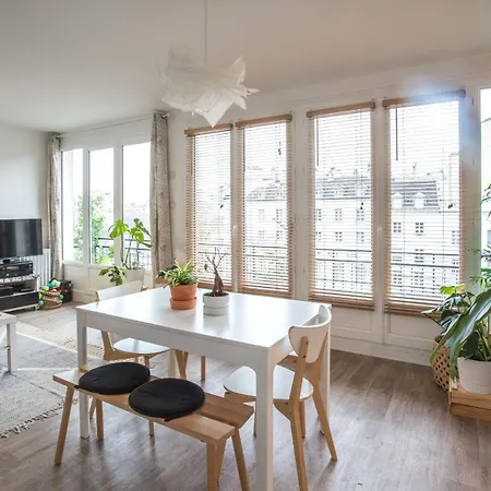 Nice Bright Apartment Near Nation * パリ