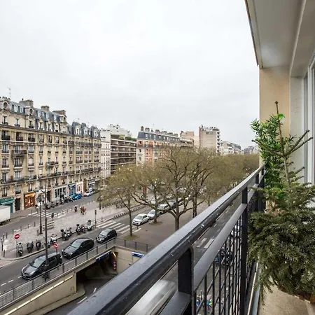 アパート Nice Bright Apartment Near Nation